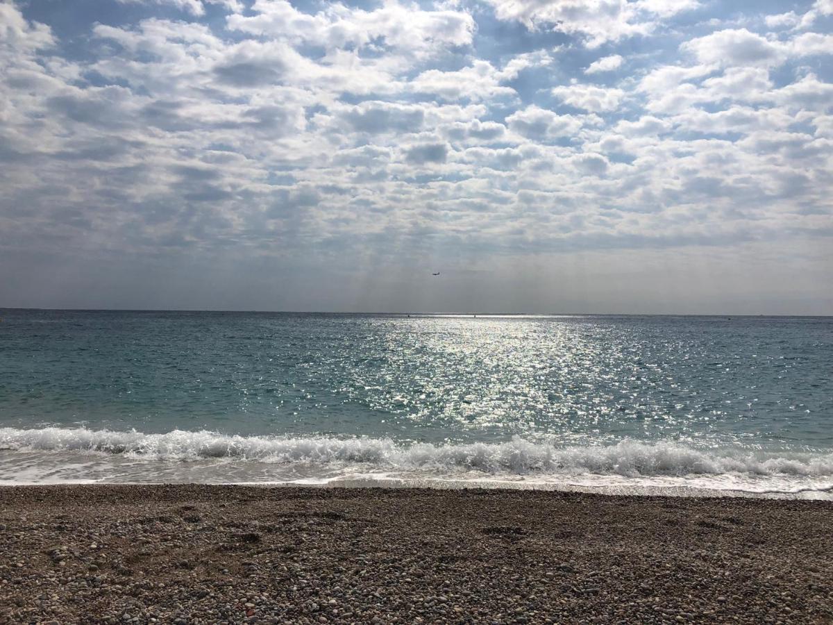 Front De Mer,Plage, Piscine, Parking Cagnes-sur-Mer Exterior photo