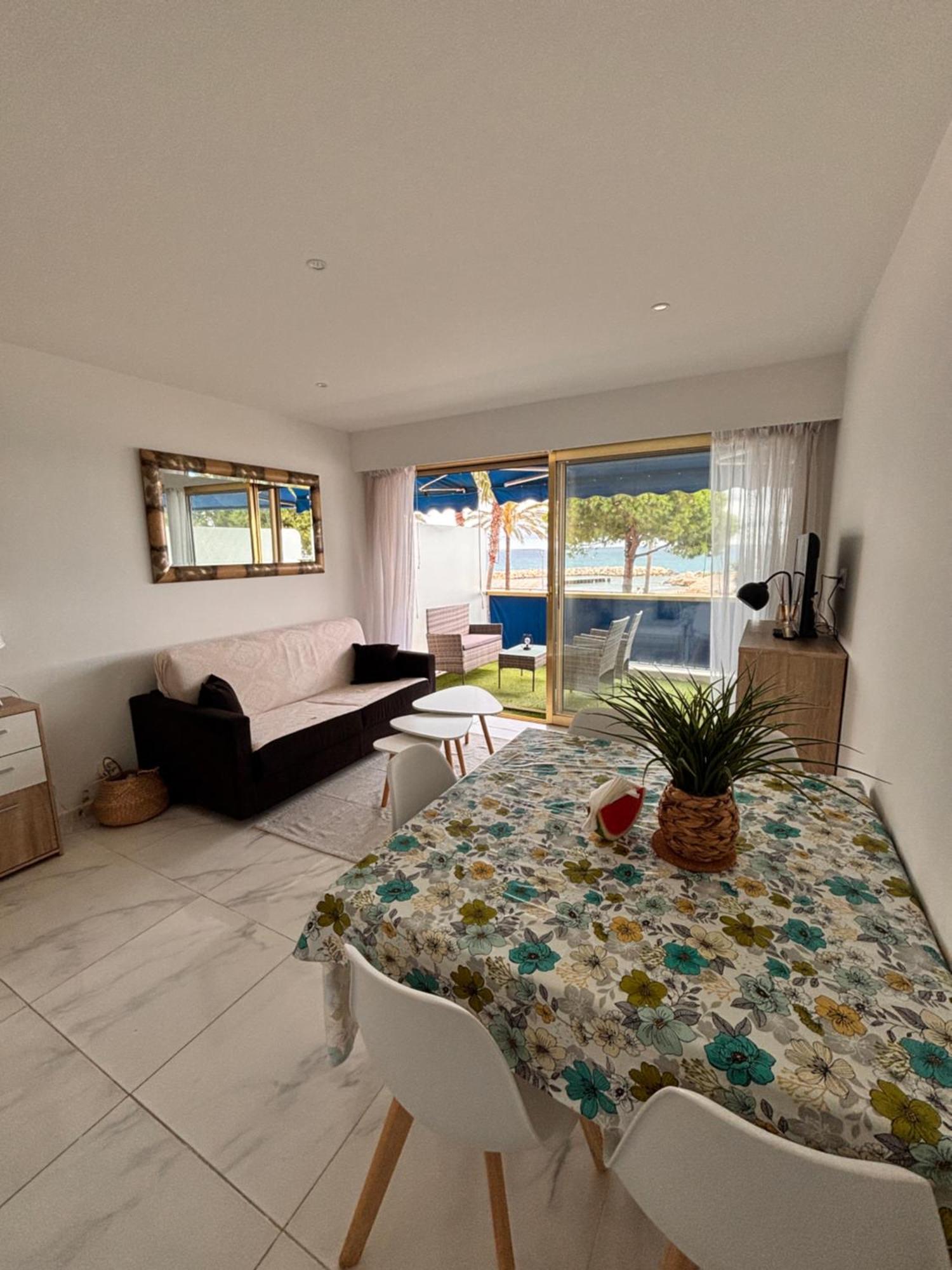 Front De Mer,Plage, Piscine, Parking Cagnes-sur-Mer Exterior photo