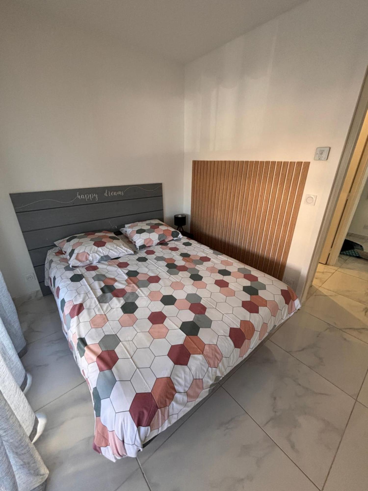Front De Mer,Plage, Piscine, Parking Cagnes-sur-Mer Exterior photo